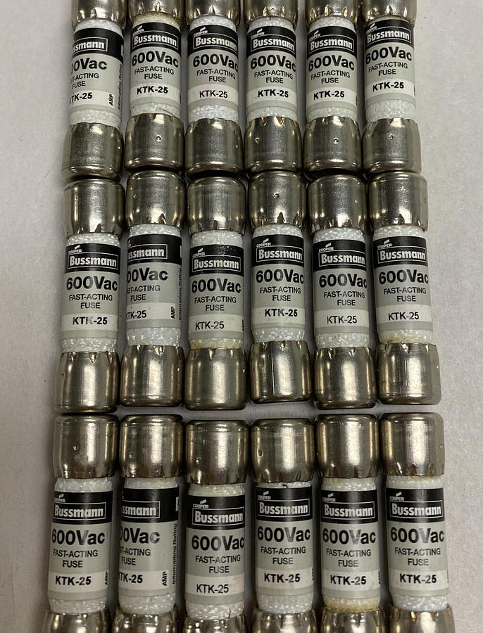 Bussmann,KTK-25,Limitron Fuse Lot Of 18
