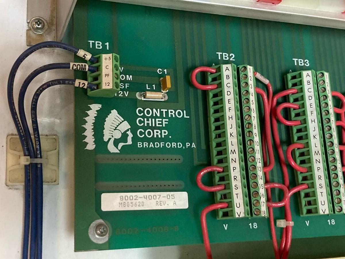 Used Control Chief,MDR8400,PLC Nale 2A Fuse 120Vac