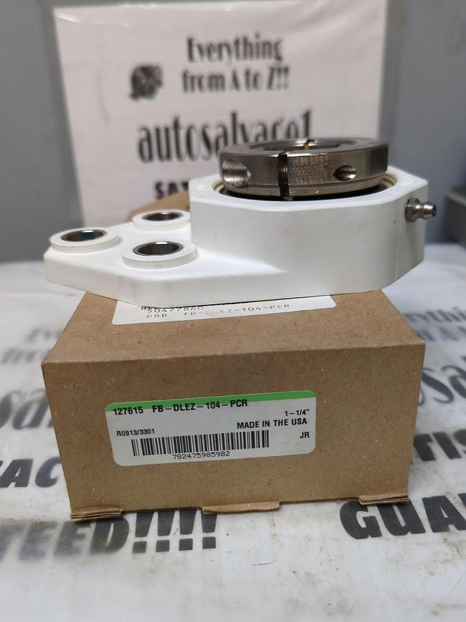 DODGE,127615 FB-DLEZ-104-PCR,FLANE MOUNT BEARING 2-BOLT BASE 1-1/4 IN BORE NOS