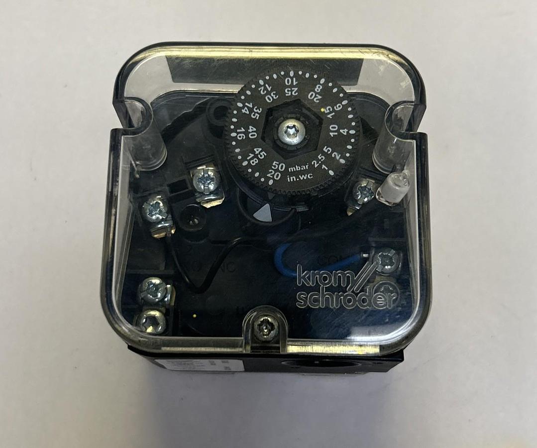 Used KROM SCHRODER,DG50T,AIR / GAS PRESSURE SWITCH
