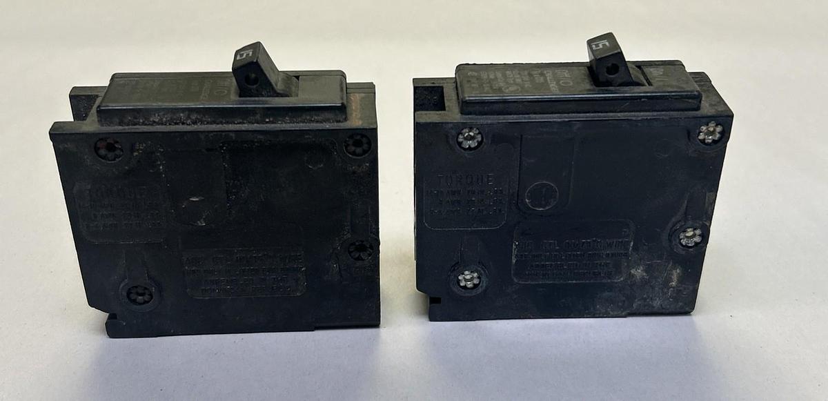 Used CHALLENGER,C115,CIRCUIT BREAKER 15A 120/240V 1P LOT OF 2