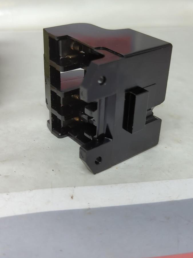 ALLEN-BRADLEY,X-241077,CONTACT BLOCK 3-POLE SIZE-00 SERIES K NOS