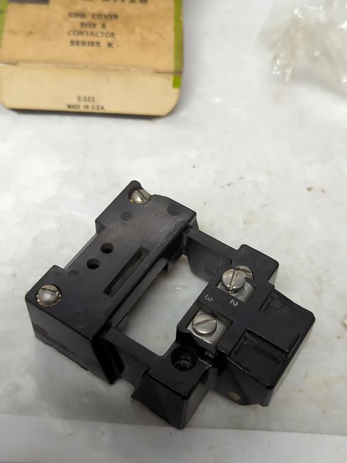 ALLEN-BRADLEY,Z-21128,COIL COVER NOS