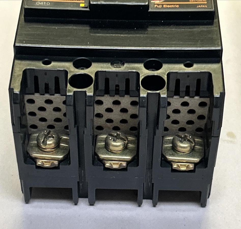 Used FUJI ELECTRIC,BB3ASB-020,CIRCUIT BREAKER 20A 600V 3P LOT OF 2