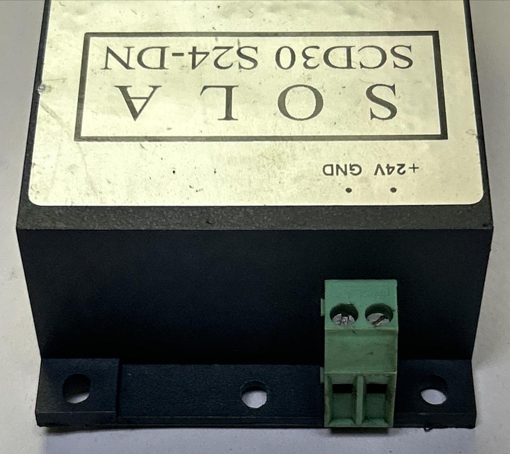 Used SOLA,SCD30S24-DN,DC TO DC CONVERSION MODULE 1.3A 24V