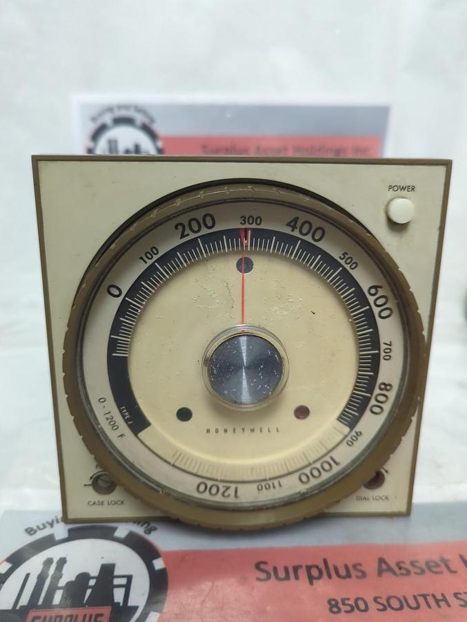 Used HONEYWELL,R7350A 13053,TEMPERATURE CONTROL DIALATROL PRE-OWNED