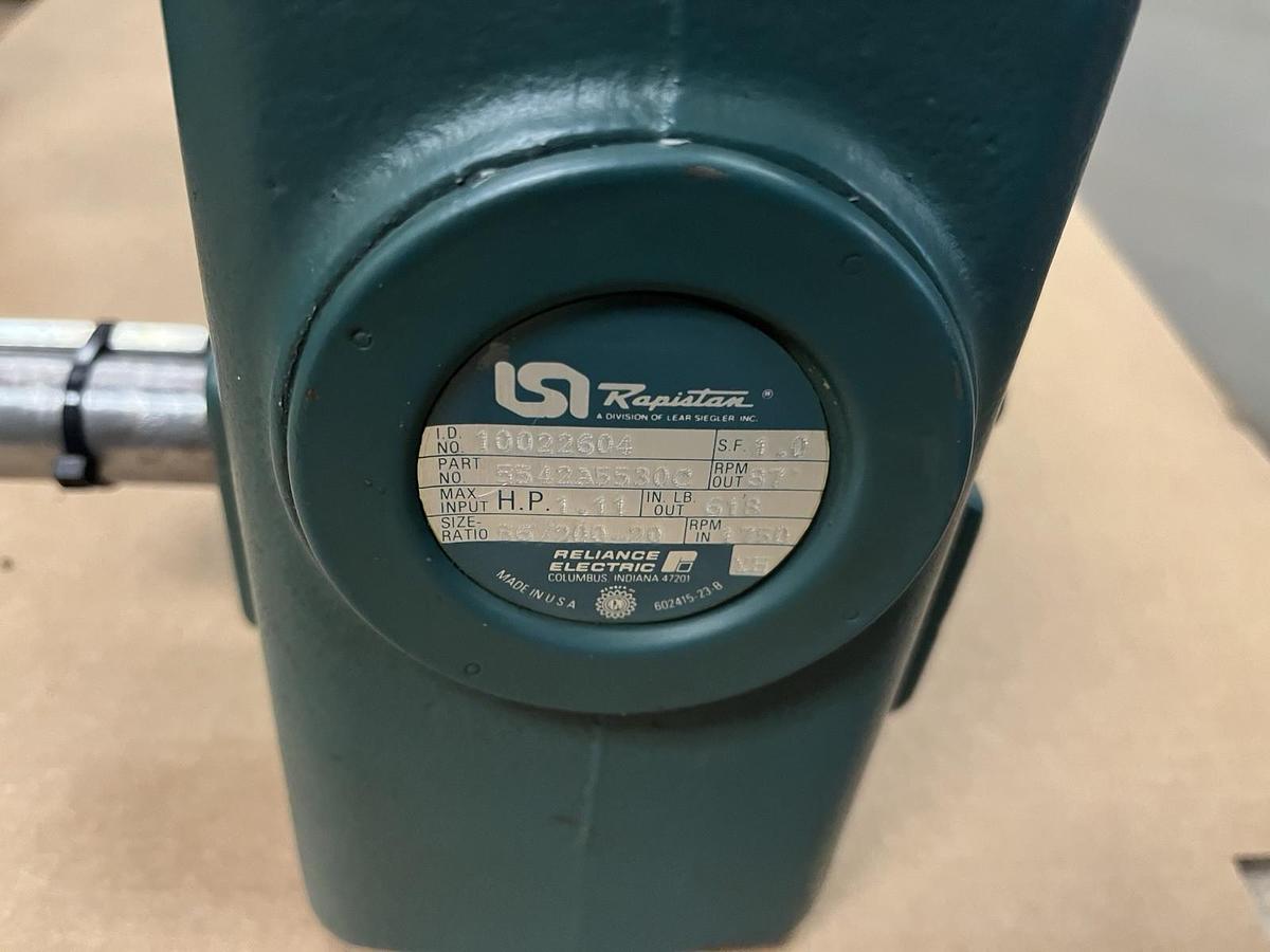 Used RELIANCE,56/200,TIGEAR 200 SPEED REDUCER 1HP RATIO 20 1725RPM
