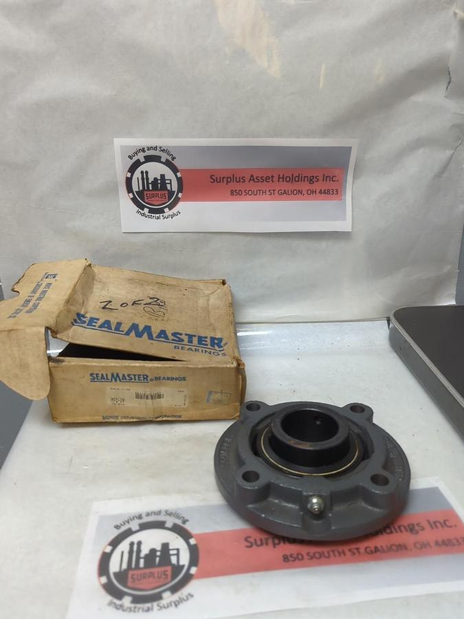 SEALMASTER,MFC-28,FLANGE MOUNT 4-BOLT BASE BEARING 1-3/4 IN BORE NOS