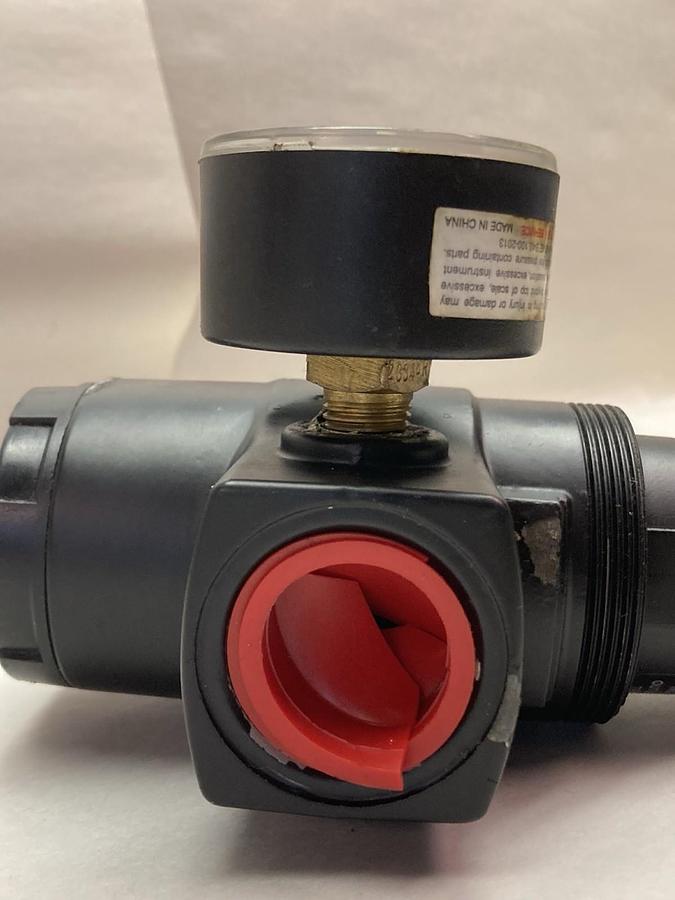 Used Norgren,R17-800-RNLA,Pressure Regulator 300 PSIG