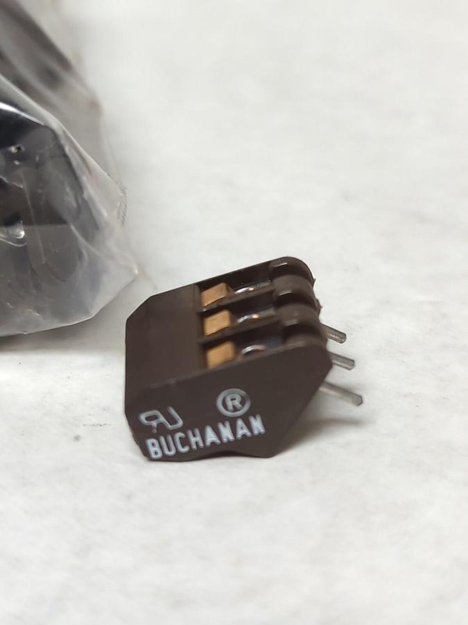 BUCHANAN,3-PRONG,TERMINAL BLOCK/PLUG LOT OF 63 NOS