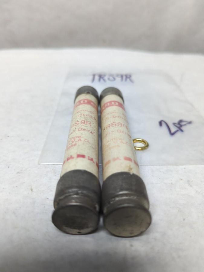 Used GOULD SHAWMUT,TRS9R,TRI-ONIC 9 AMP FUSE LOT OF 2 PRE-OWNED