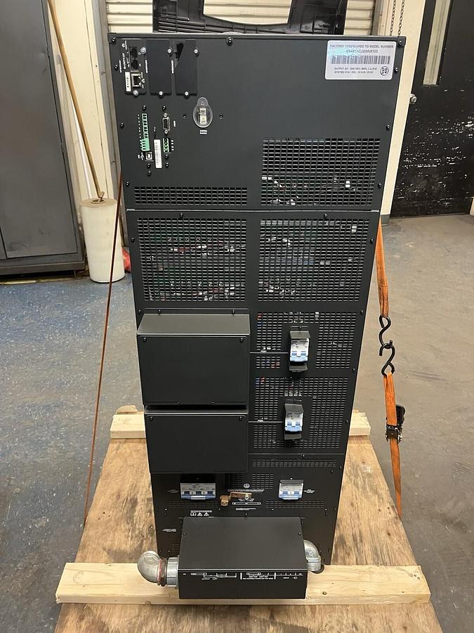 Used VERTIV,AS4B1NCJGNNX,LIBERT APS AS4 SERIES MODULAR UPS SYSTEM OUTPUT 208/120V