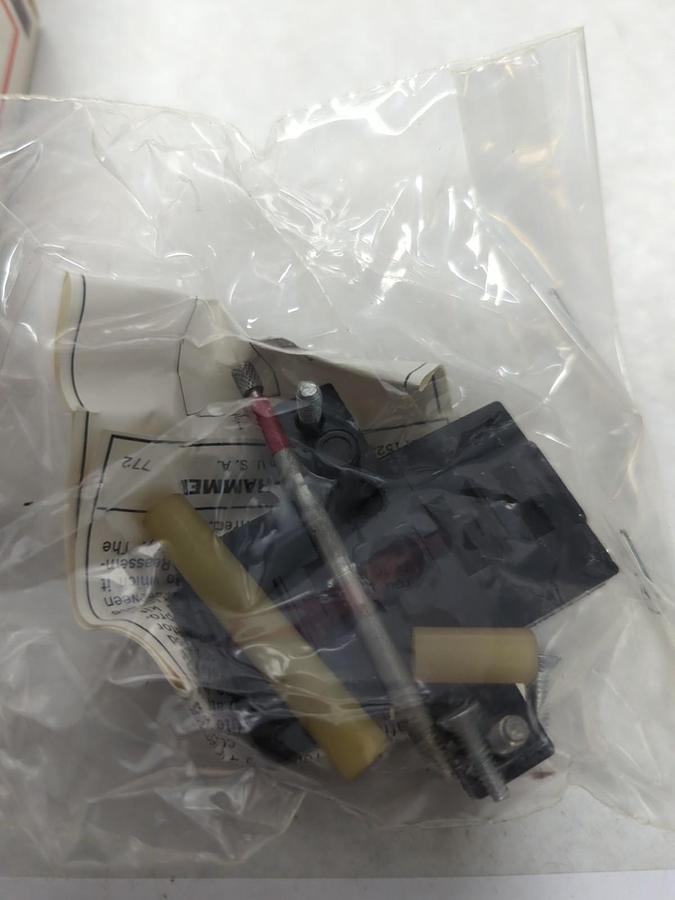 CUTLER-HAMMER,D87KM1,MOUNTING KIT TYPE M RELAY NOS