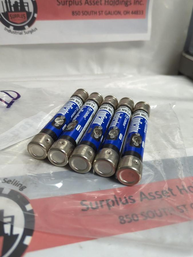 Used LITTELFUSE,FLSR10ID,INDICATOR 10 AMP FUSE LOT OF 5 PRE-OWNED