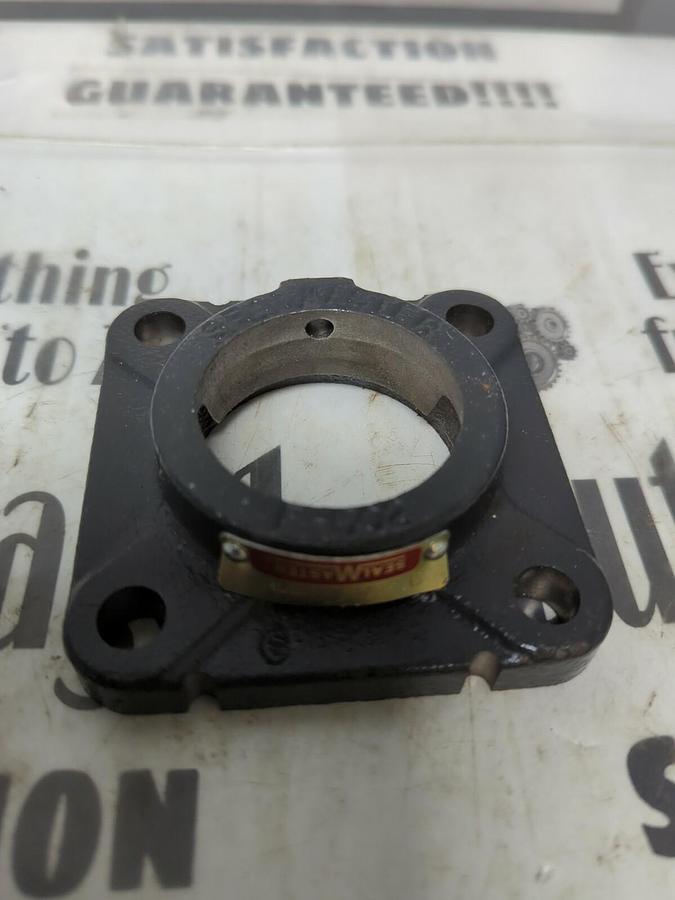 SEALMASTER,SF-204,20MM FLANGE BEARING UNIT HOUSING ONLY  NOS