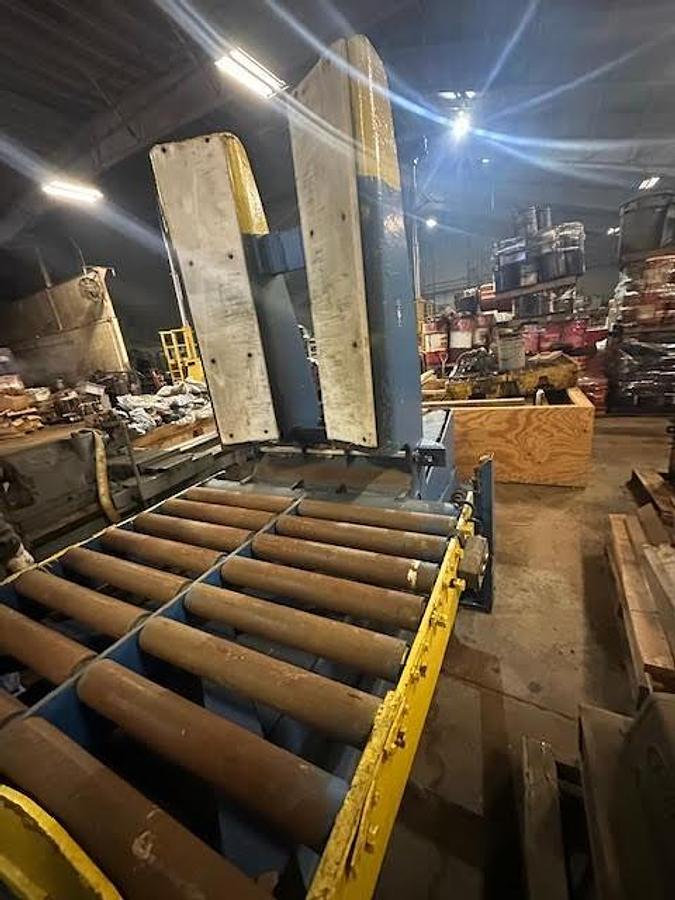 Used Upender,60" x 60", 35,000 lb capacity