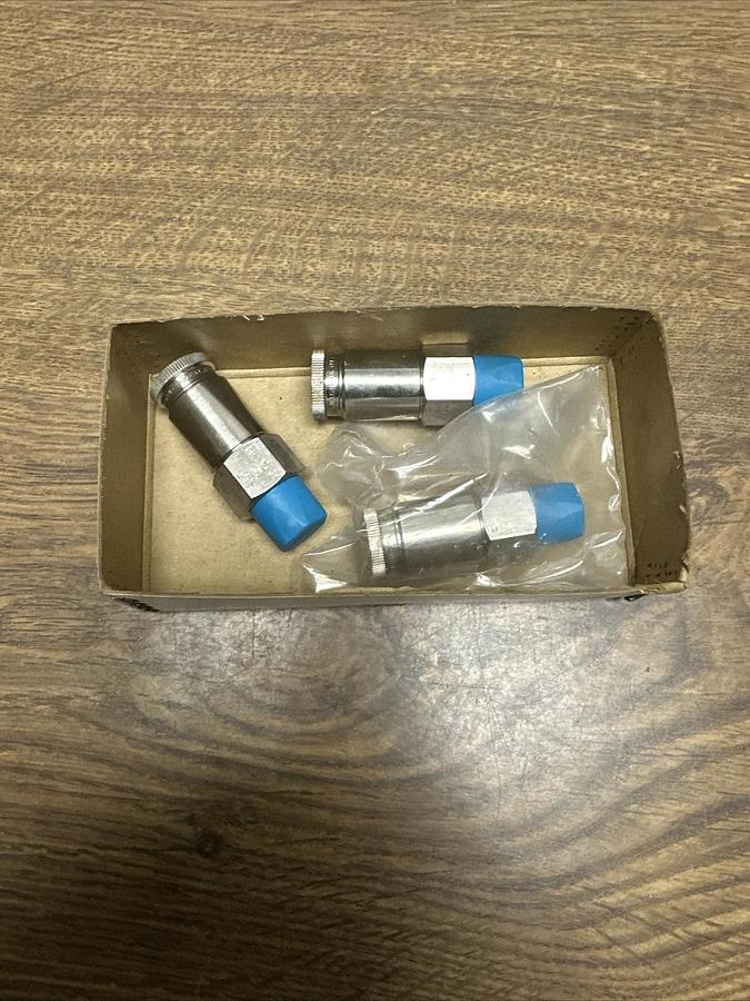 Swagelock,SS-QT4-D-6PM,Quick Connects box of 3