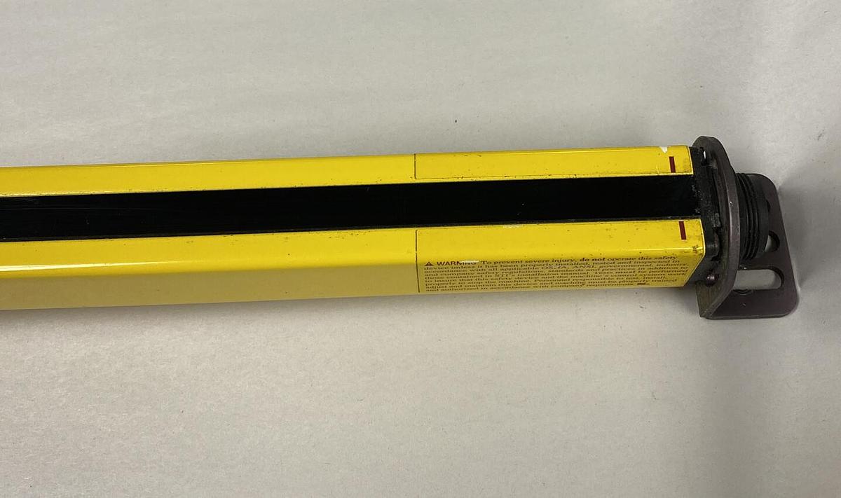 Used STI,MS4332BR,MiniSafe Light Curtain Receiver