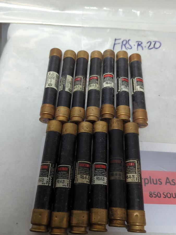 Used COOPER BUSSMAN,FRS-R-20,FUSETRON 20 AMP FUSE LOT OF 13 PRE-OWNED