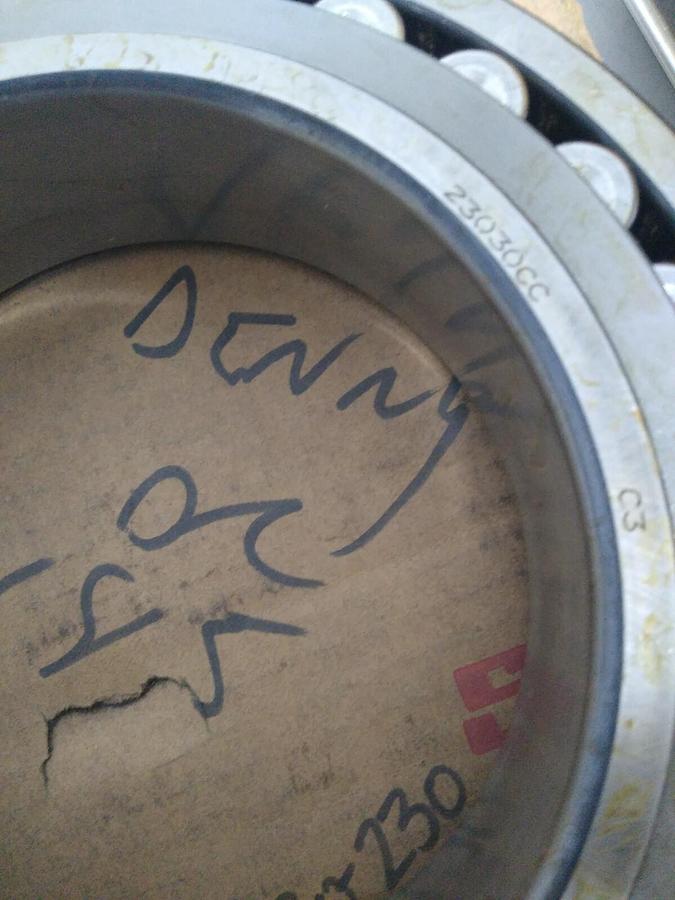 SKF,23030 CCJ/C3/W33,SPHERICAL ROLLER BEARING NOS