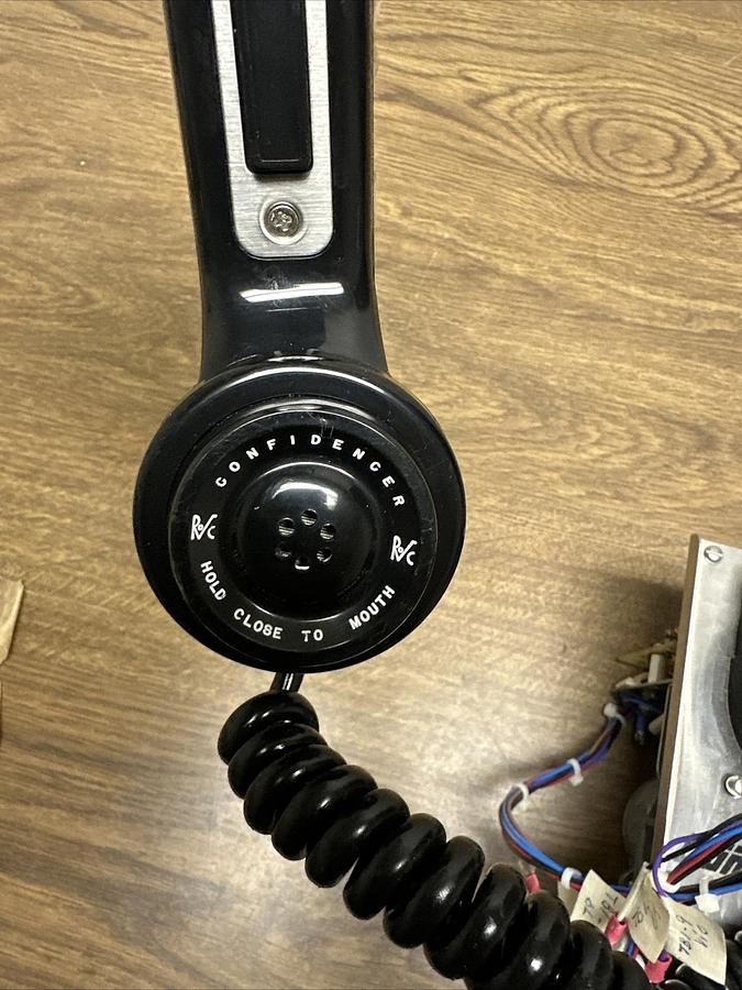 Comtrol,1539,Talk Station w/Confidencer Handset