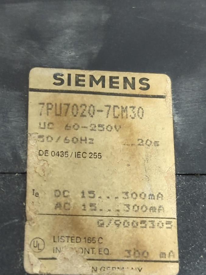 Used SIEMENS,7P47020-7CM30,TIME RELAY PRE-OWNED