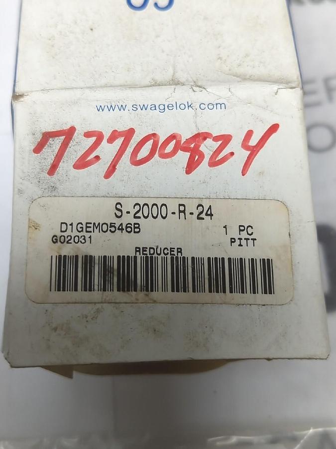 SWAGELOK,S-2000-R-24,TUBE FITTING REDUCER 1-1/2 IN X 1-1/4 IN NEW