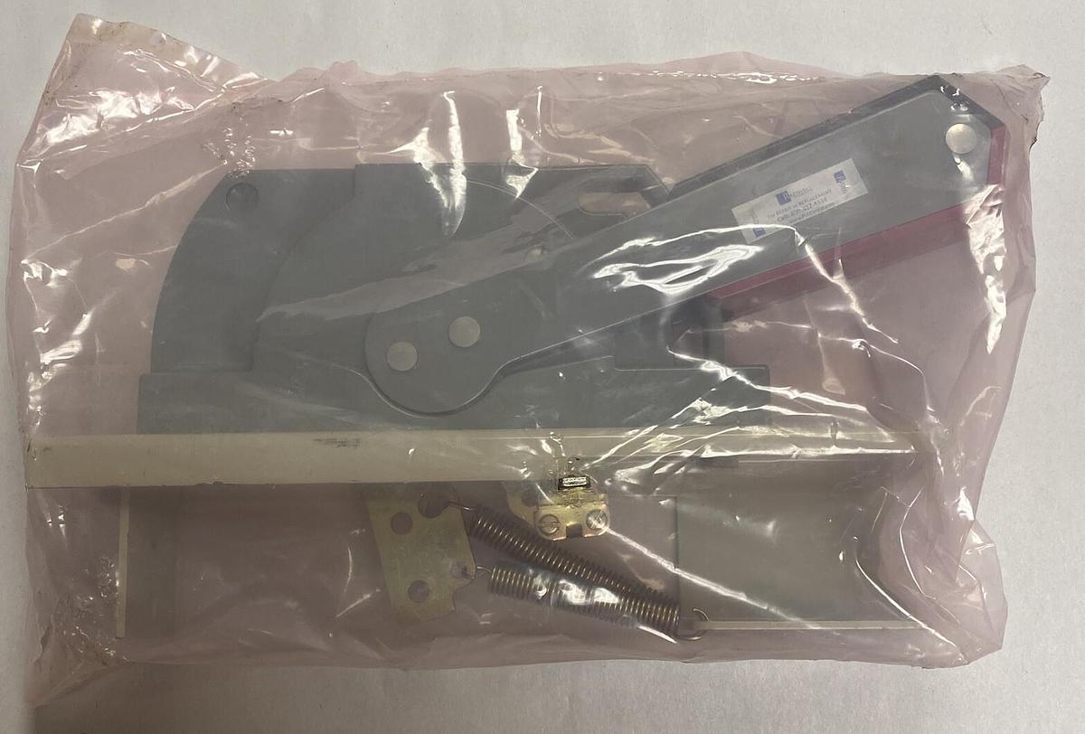 Used ALLEN BRADLEY,1494V-H2,DISCONNECT SWITCH HANDLE REFURBISHED