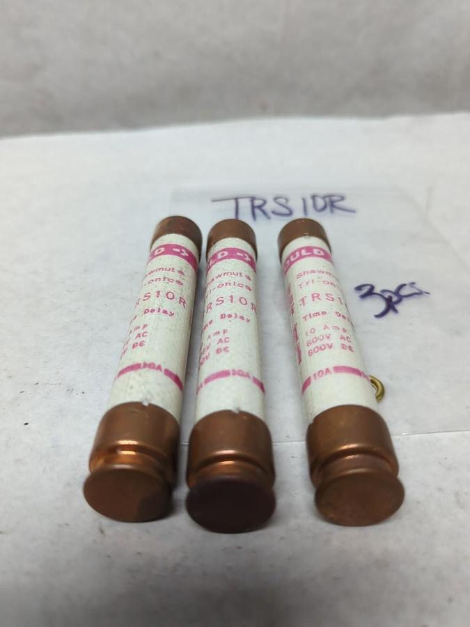 Used GOULD SHAWMUT,TRS10R,TRI-ONIC 10 AMP FUSE LOT OF 3 PRE-OWNED