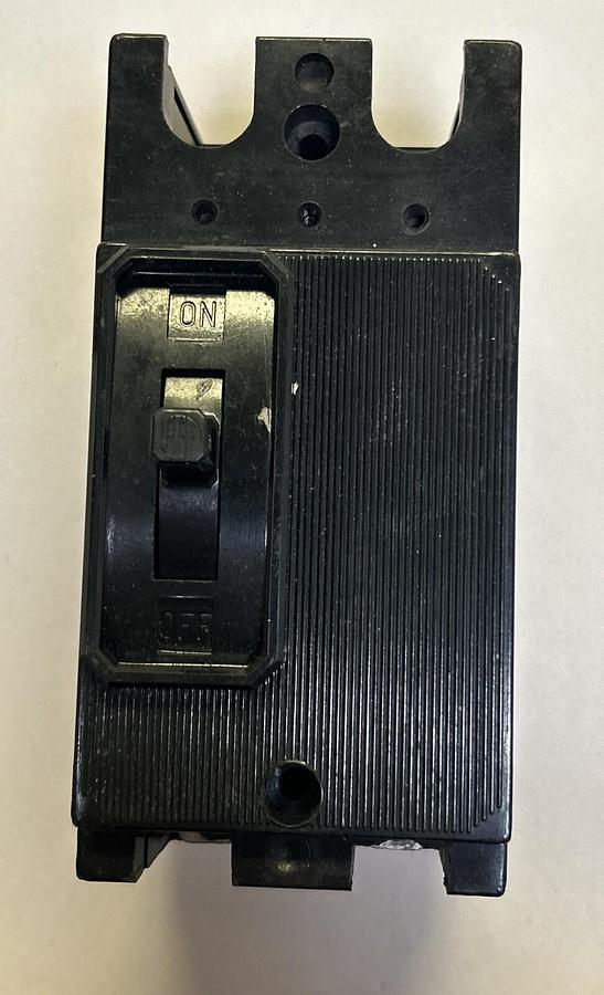 Used ITE,ET15638,CIRCUIT BREAKER 30A 240V 2P