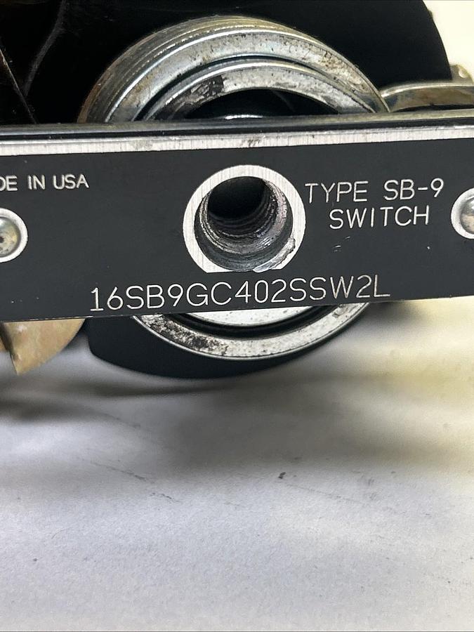 Used GENERAL ELECTRIC,16SB9GC402SSW2L,ROTARY CAM SWITCH