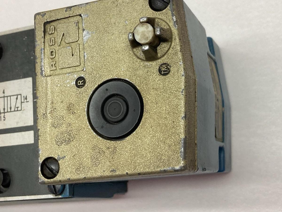 Used Ross,W7076C4332,Control Valve 1-10bar 26Va 50/60Hz