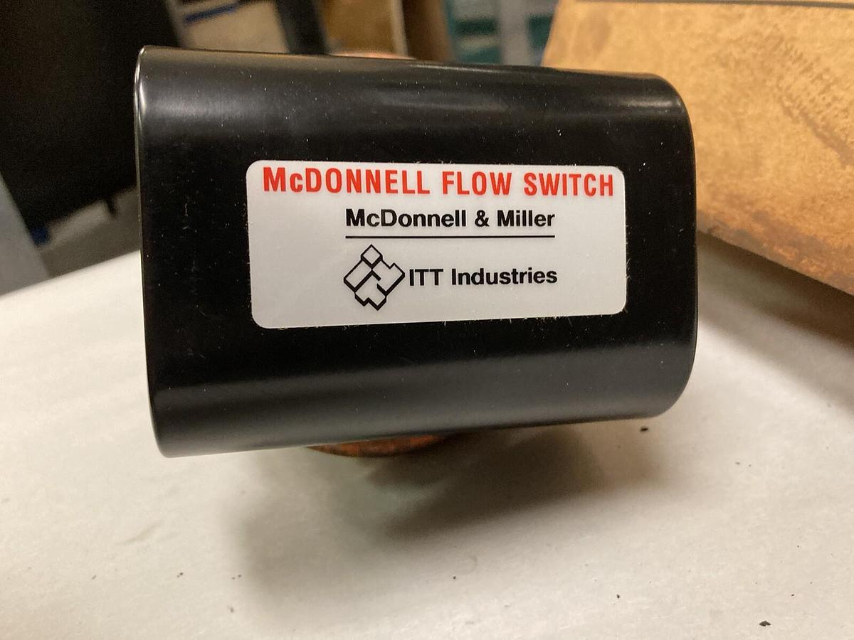 Mcdonnell & Miller,FS6-3/4,Snap Switch Flow Switch 3/4Inch NPT