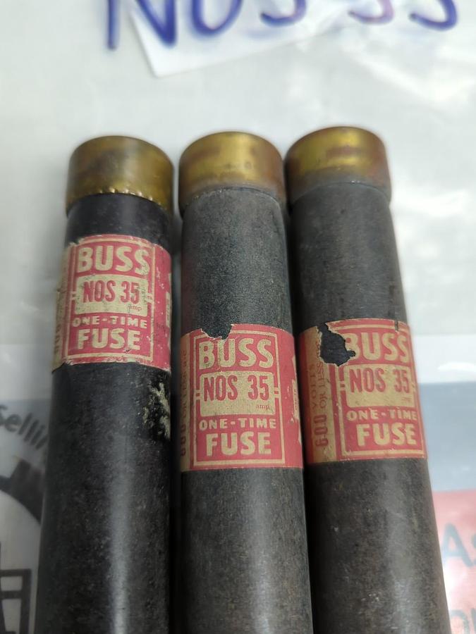 Used COOPER BUSSMANN,NOS35,ONE-TIME 35 AMP FUSE LOT OF 3 PRE-OWNED
