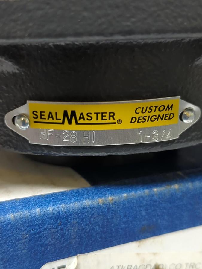 SEALMASTER,HF-28-HI,FLANGE MOUNT BEARING 4-BOLT BASE 1-3/4 BORE NOS