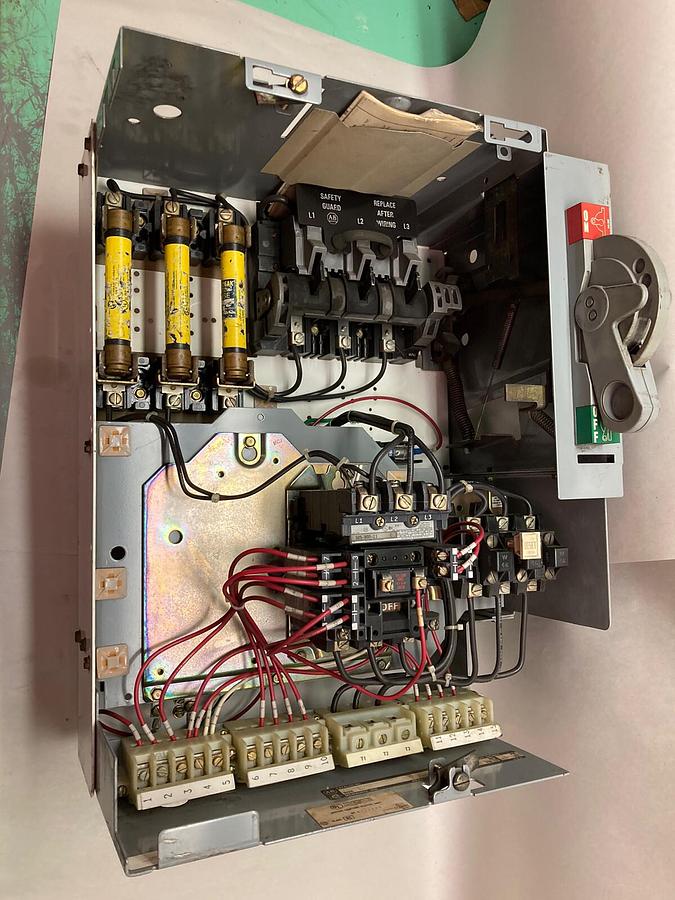 Used Allen-Bradley,2106B,Size 1 Fused MCC 20 Inch Reversing Starter Feeder Bucket