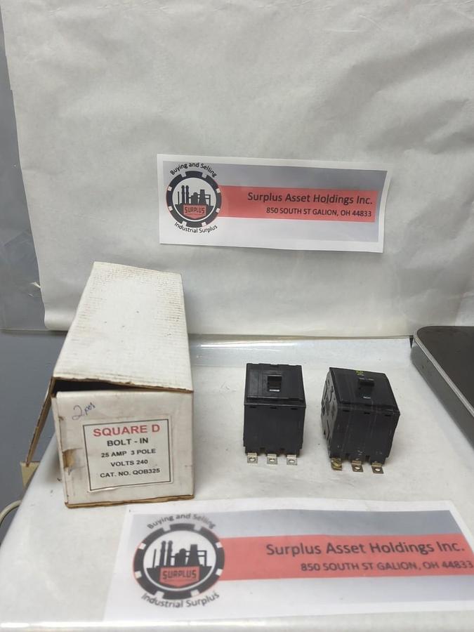 Used SQUARE D,QOB325,CIRCUIT BREAKER 25 AMP 3-POLE LOT OF 2 PRE-OWNED