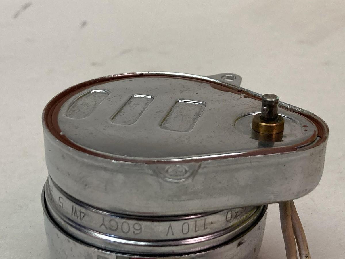 Synchron,22978 373,Damper Motor