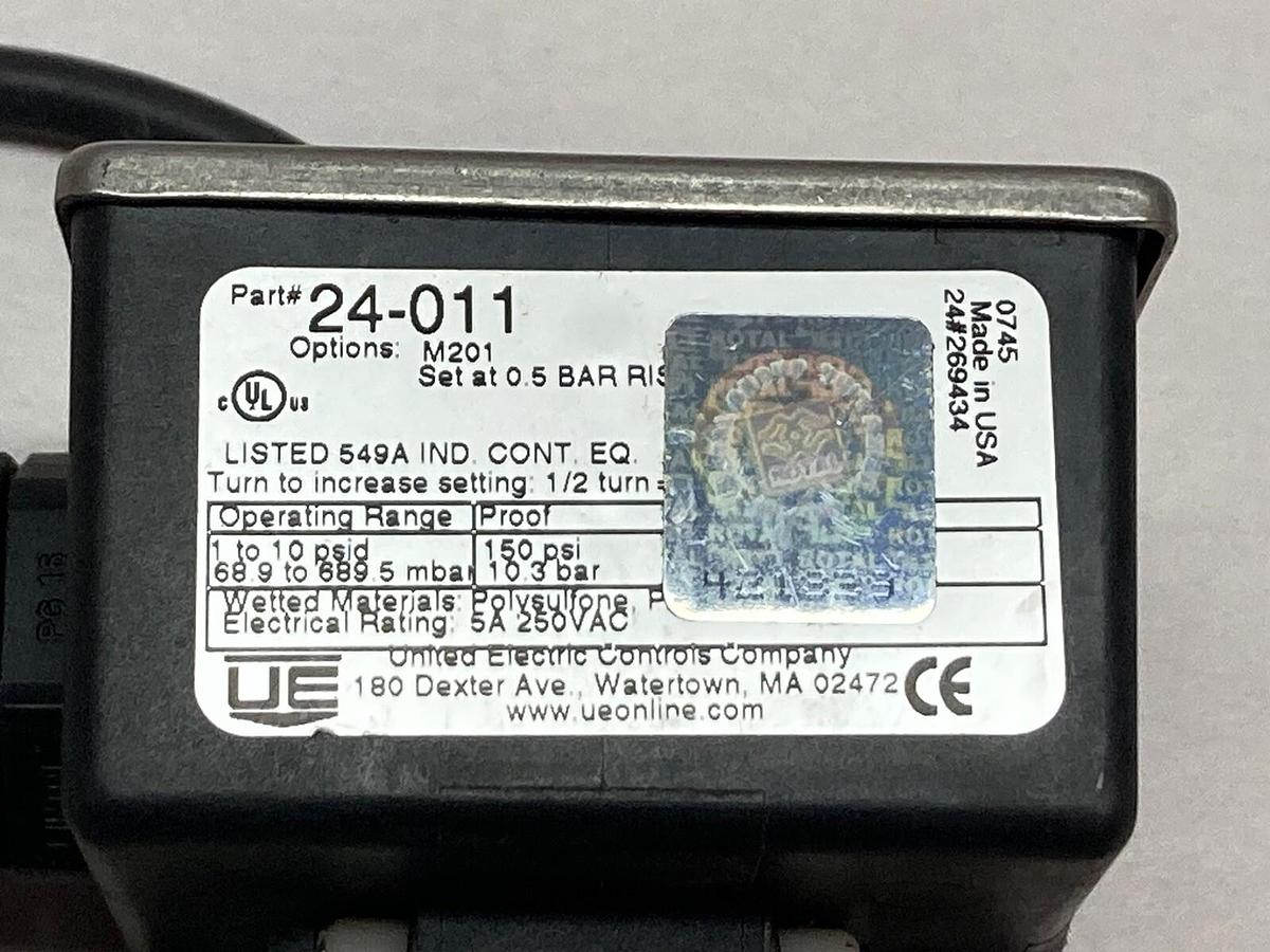 United Electric,24-011,Pressure Differential Switch 1-10 PSID