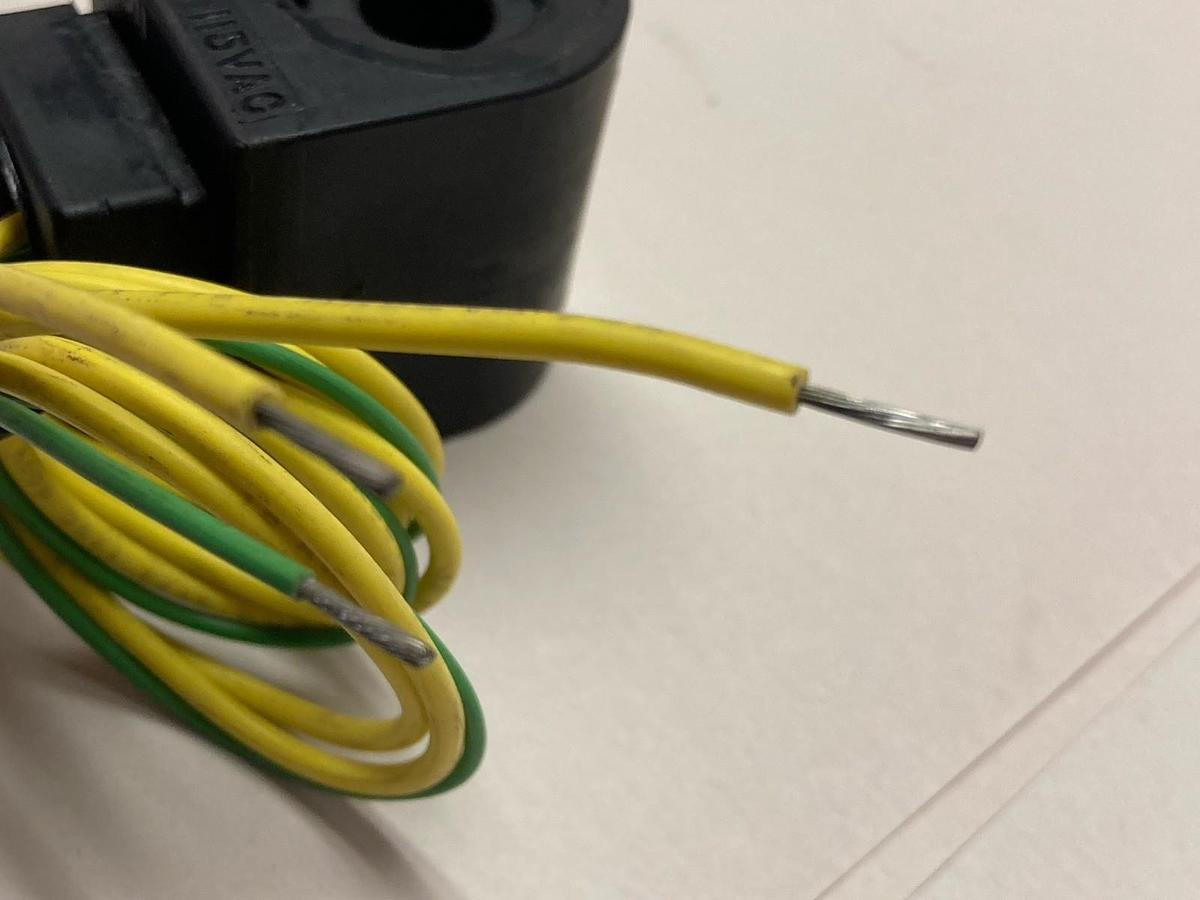 Vickers,30556,Solenoid Coil 115Vac