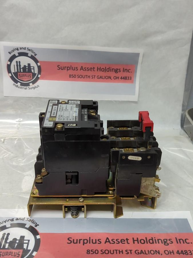 Used SQUARE D,8736-SB04S,CONTACTOR SERIES A SIZE 0 WITH BRACKET PRE-OWNED