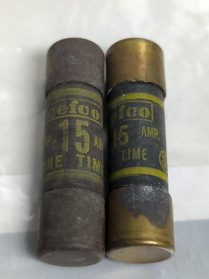 Used CEFCO,OT15,ONE-TIME 15 AMP FUSE LOT OF 2 PRE-OWNED