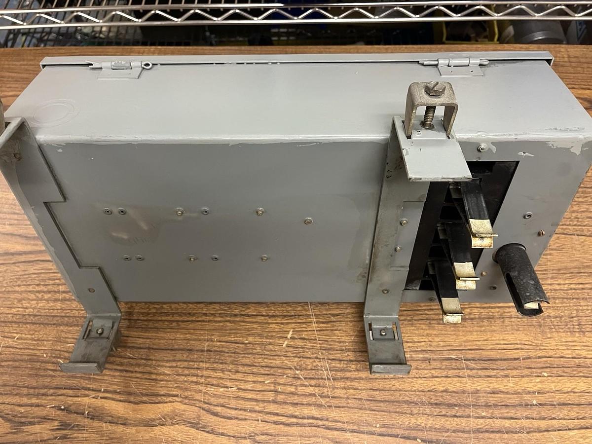 Used Westinghouse,TAP,BUSWAY BUS PLUG 60AMP 240V 3PH 456D-905-G03