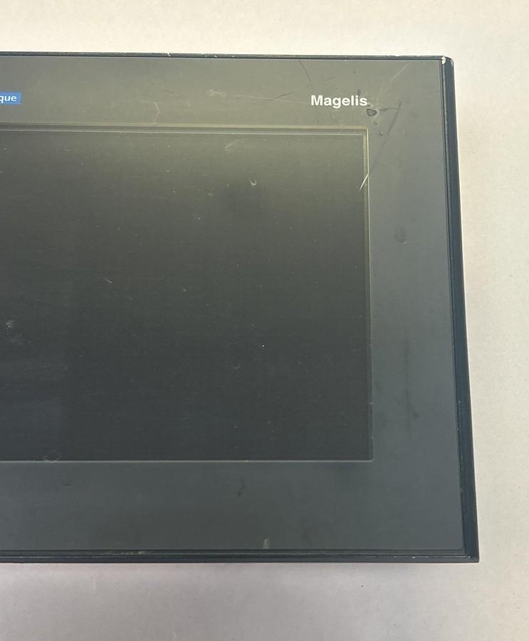 Used SCHNEIDER ELECTRIC,XBTGT2220,OPERATOR TOUCHSCREEN PANEL