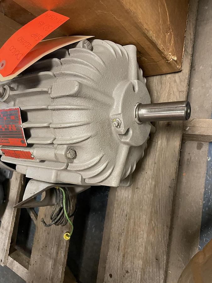 Used DELCO,213,5HP MOTOR 230/460V 1755RPM FRAME 213