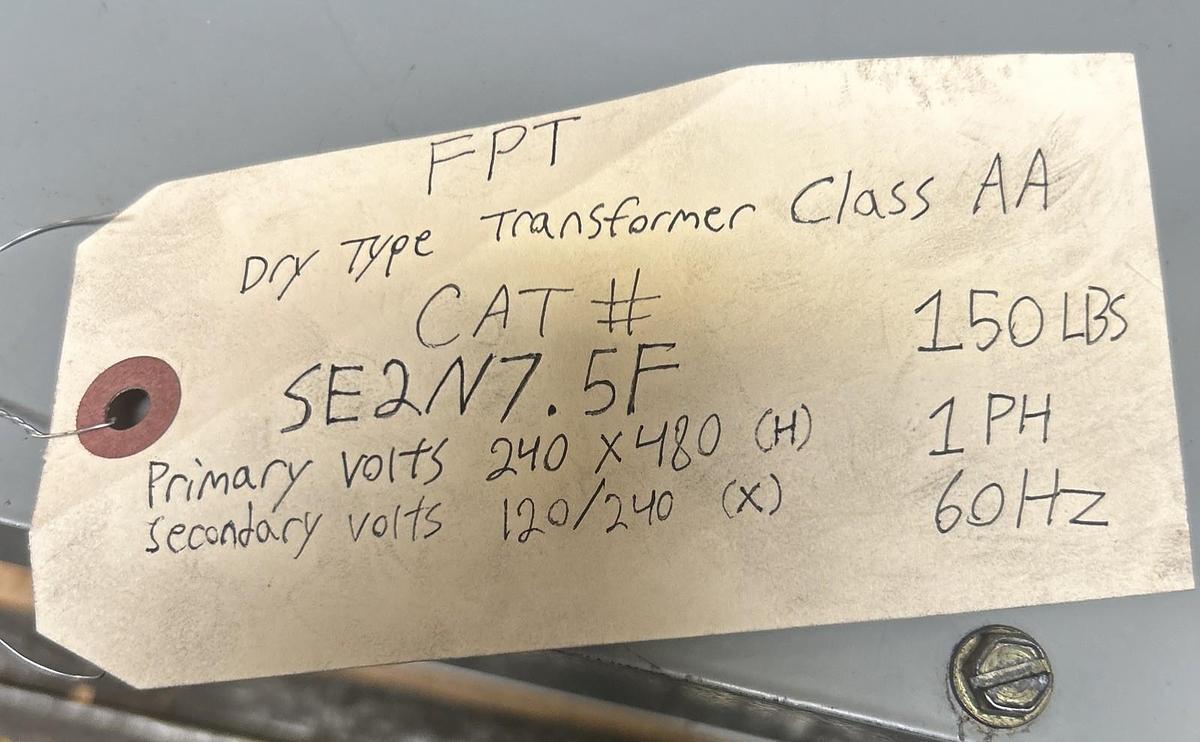 Used FEDERAL PACIFIC,SE2N7.5F,TRANSFORMER 7.5KVA PRI 240X480V SEC 120/240V 1PH