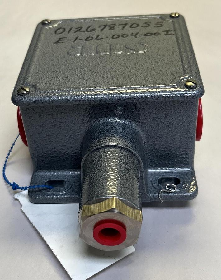 SOR,6RL-EE3-N4-F1A-RR,PRESSURE SWITCH NOS