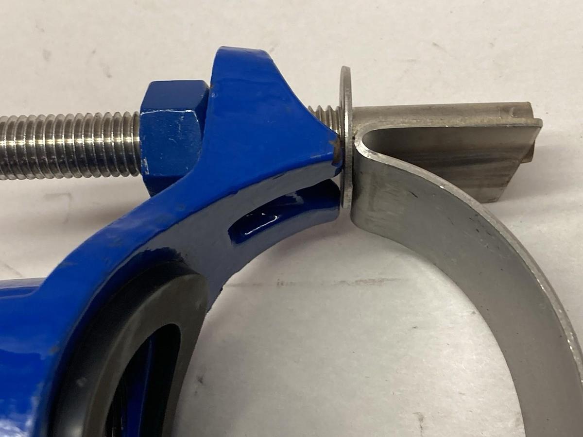 Smith-Blair,SB12009,Service Saddle 2-1/2 Inch Bore