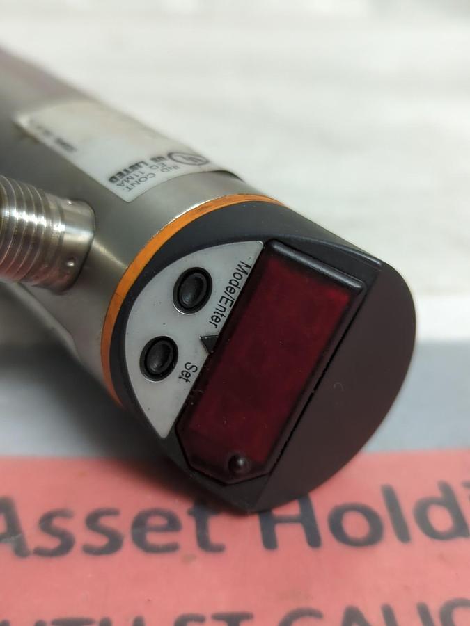 Used IFM,PN4223,ELECTRONIC PRESSURE MONITOR 1/4 INCH NPT PRE-OWNED