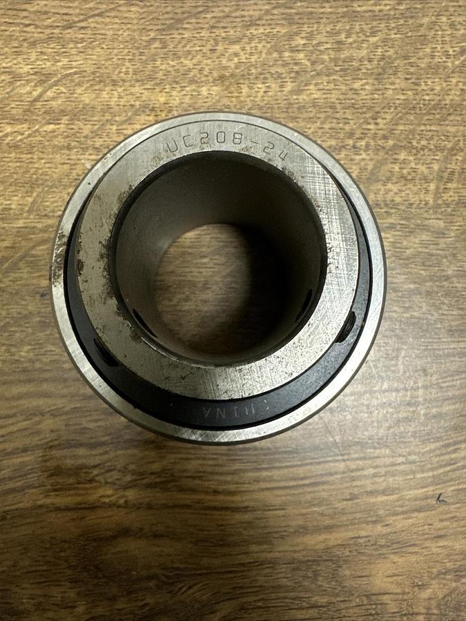 TR,UC208-24,Axle Bearing 1 1/2"